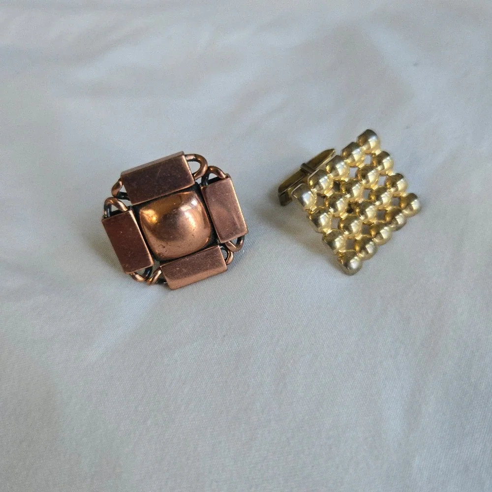 VTG Brutalist Geometric Mismatched Cufflinks Copper Gold Mens OS Metal Unbranded